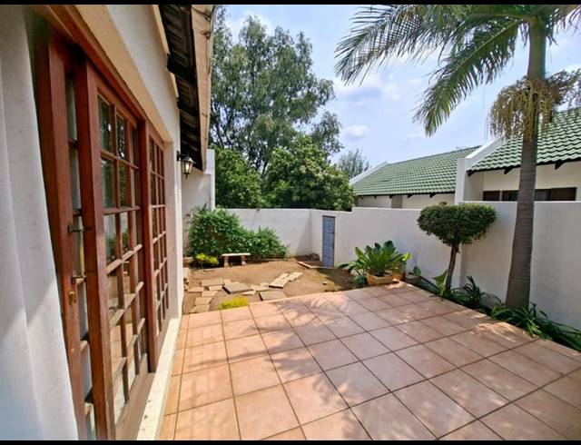 3 BEDROOM TOWNHOUSE FOR SALE IN PAULSHOF